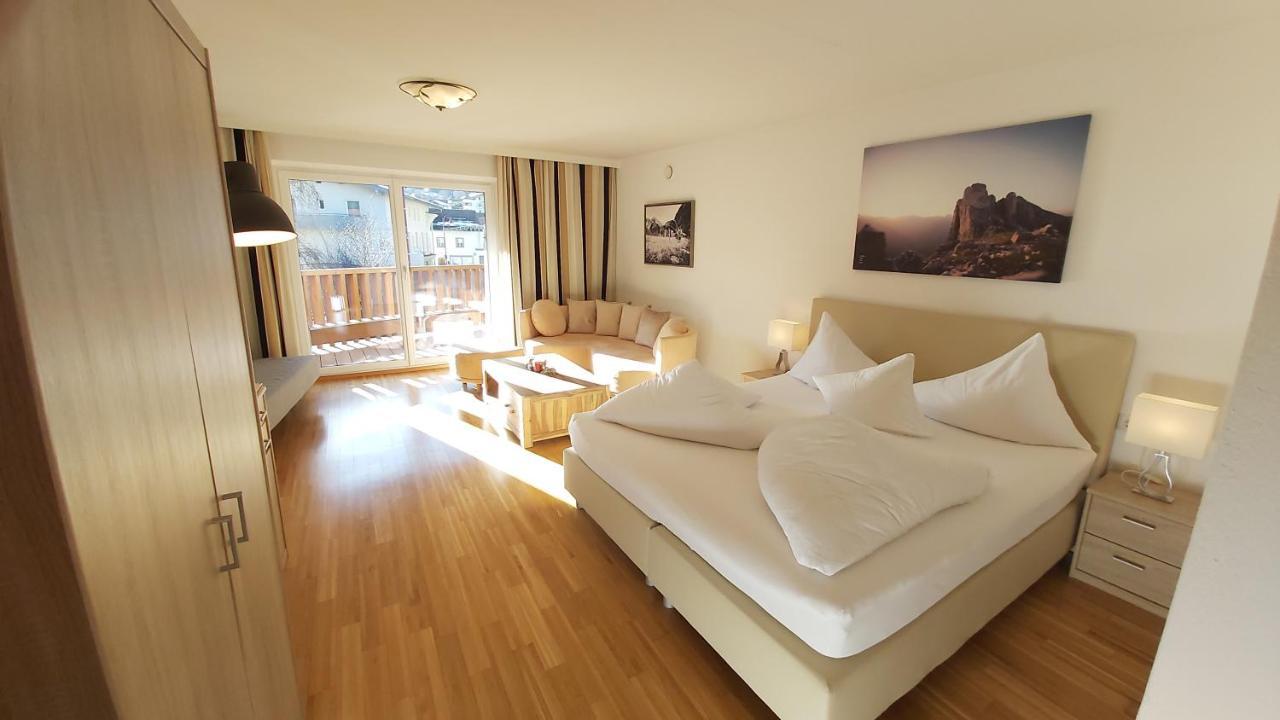 Adler Hotel-Pension Fulpmes Dış mekan fotoğraf