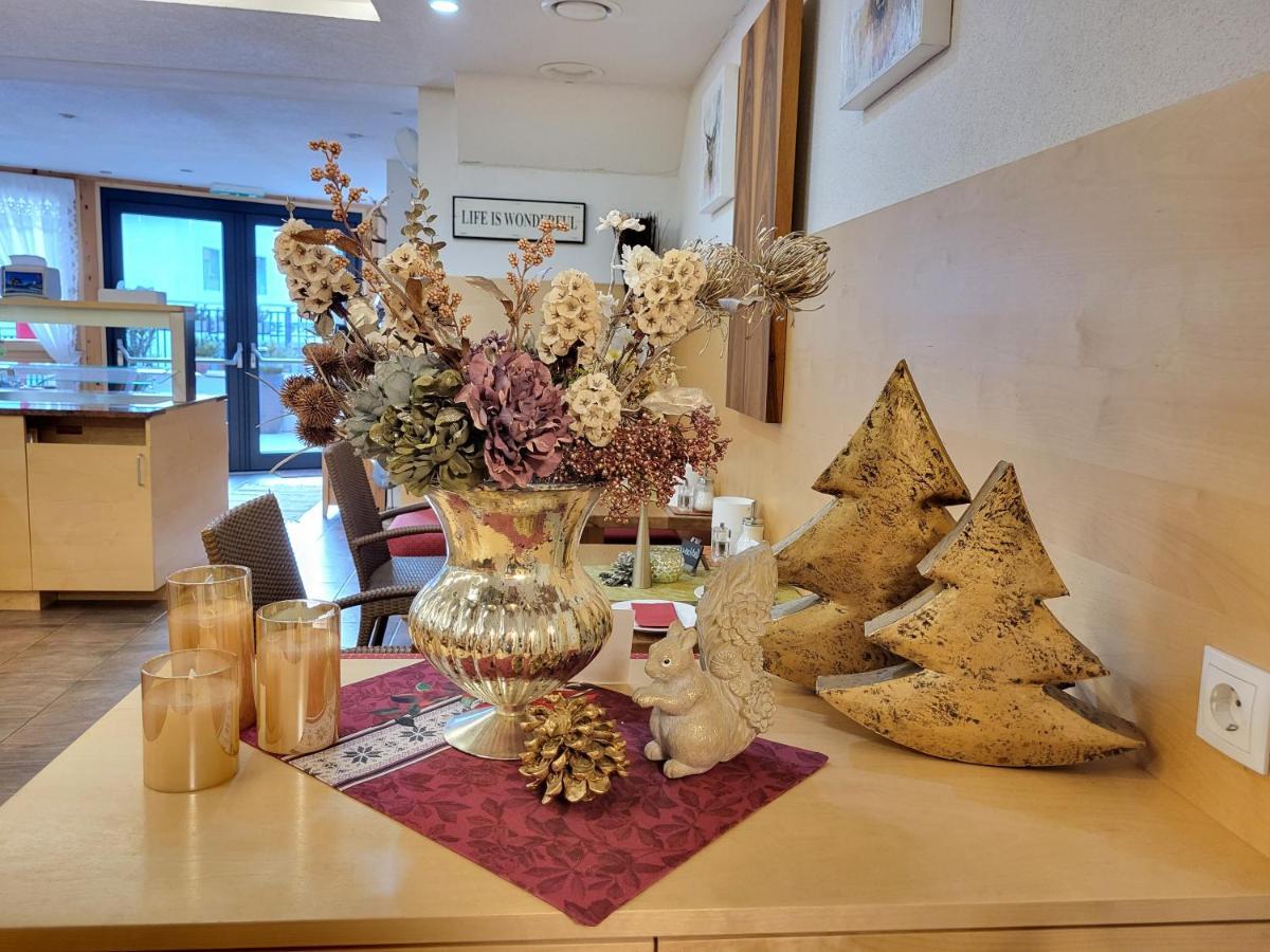 Adler Hotel-Pension Fulpmes Dış mekan fotoğraf