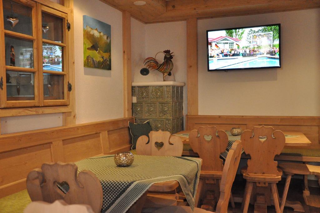 Adler Hotel-Pension Fulpmes Dış mekan fotoğraf